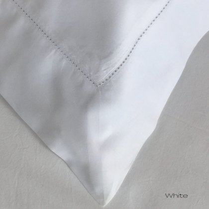 Carnaby Bed Linen Set Carnaby Bed Linen Set