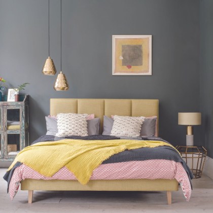 Shallow Platform Top Divan Base by Hypnos Shallow Platform Top Divan Base by Hypnos