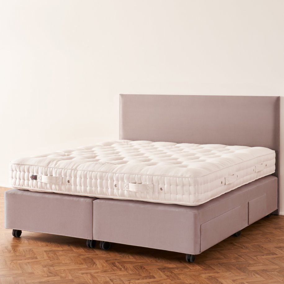 Vispring Mattress Baronet Superb un-dressed close up