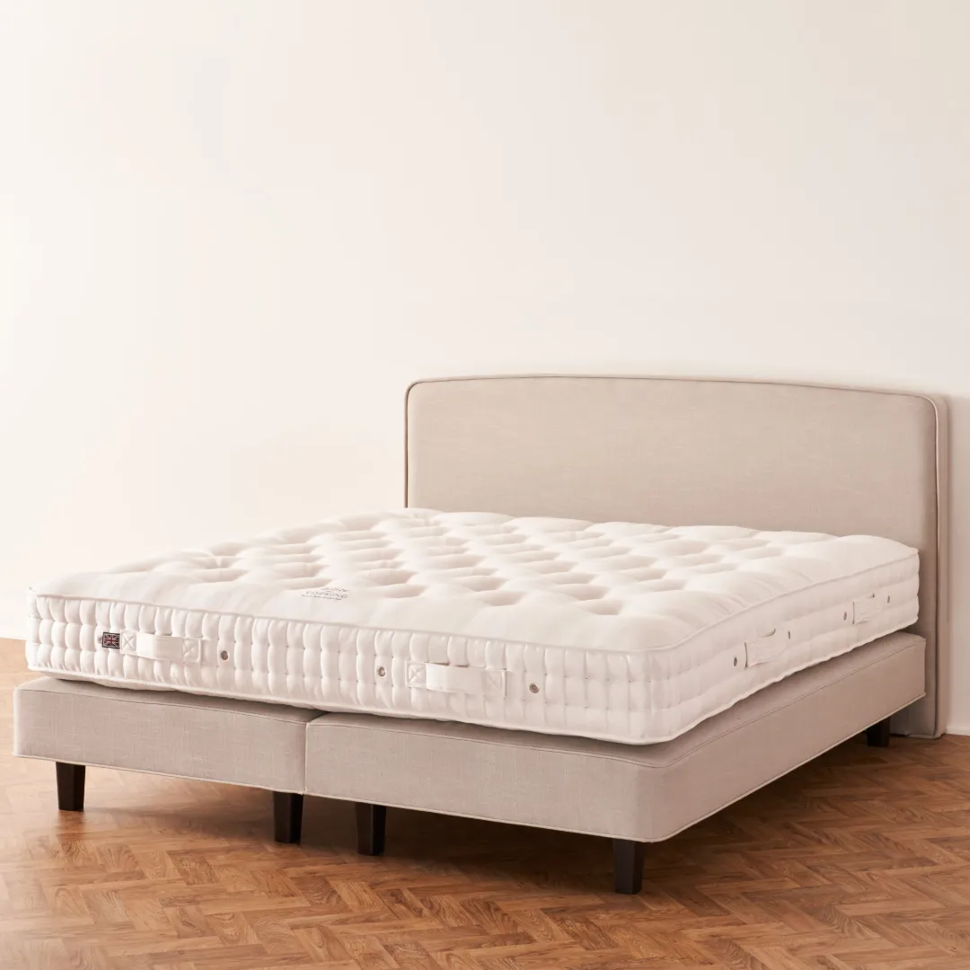 Vispring Elite De Luxe un-dressed Mattress with Palladio headboard